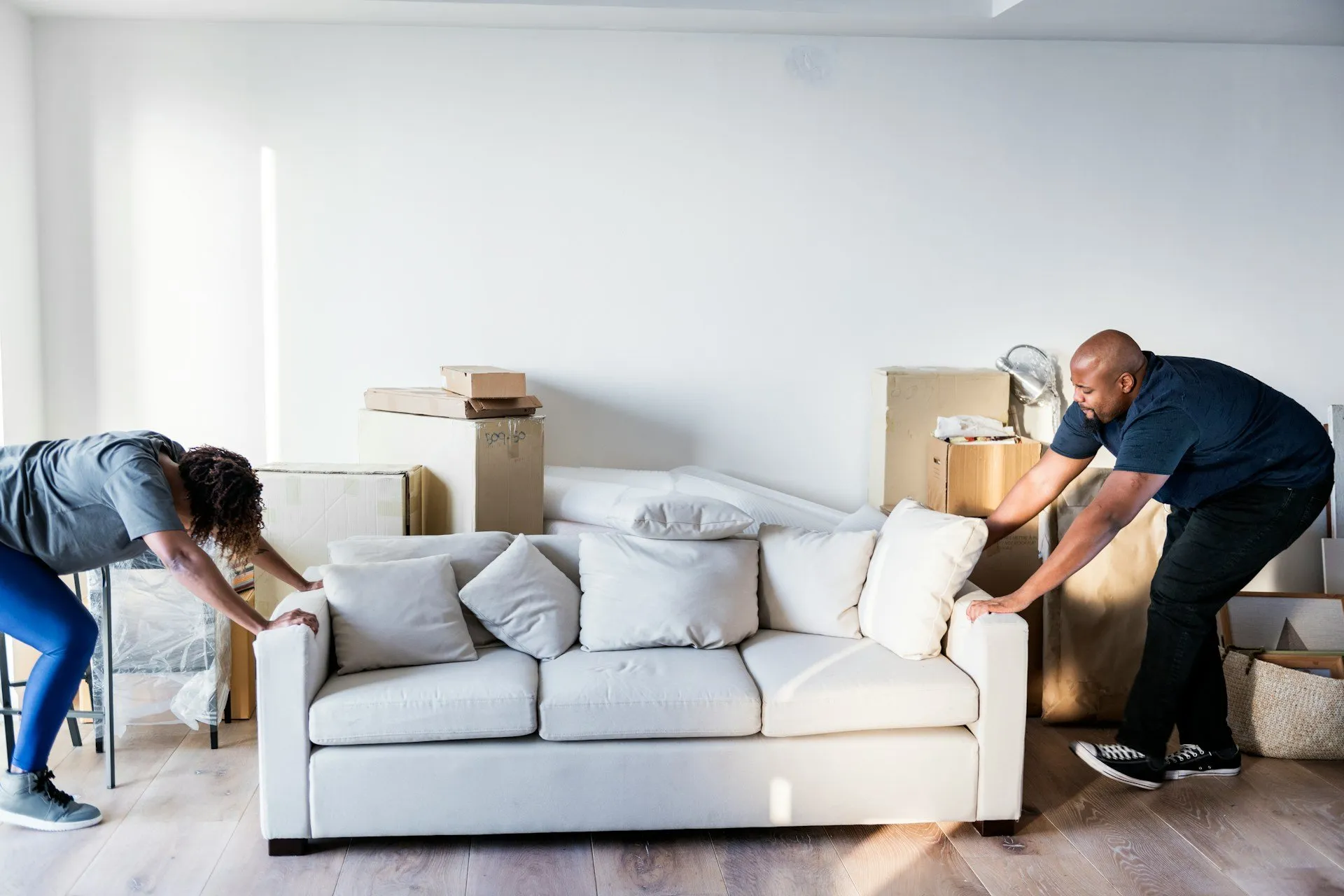 Master Heavy Furniture Moves in Orlando